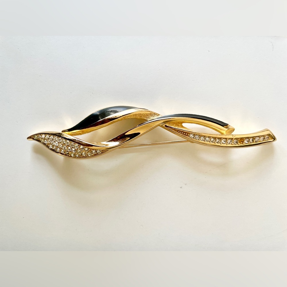 Christian Dior brooch